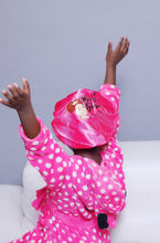 Load image into Gallery viewer, Savannah&#39;s Princess Satin Bonnet *Ages 3-10* + Free Signature Comb
