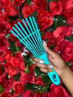 Muvaa’s Turquoise Detangle Brush
